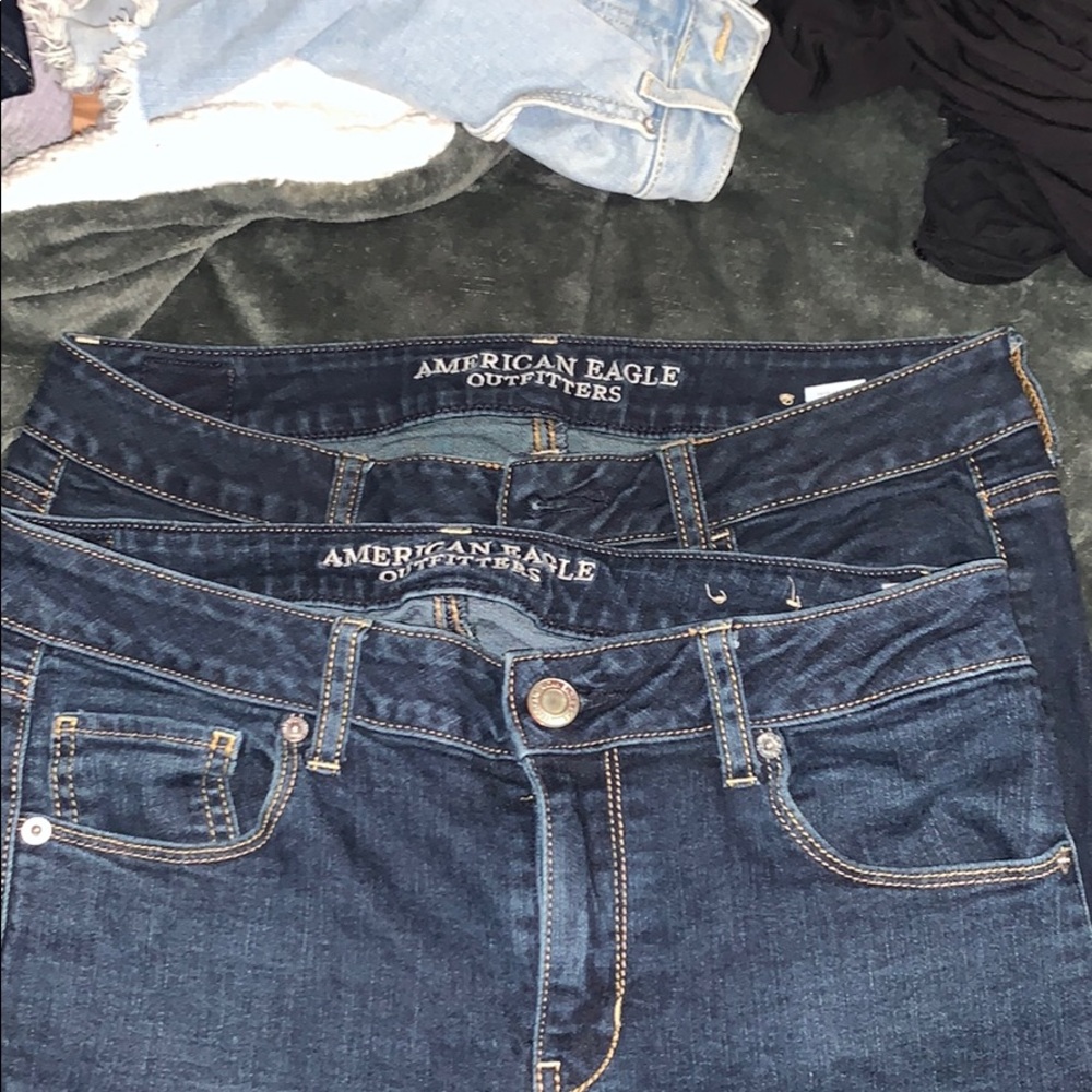 2 dark American eagle skinny/ jeggings jeans